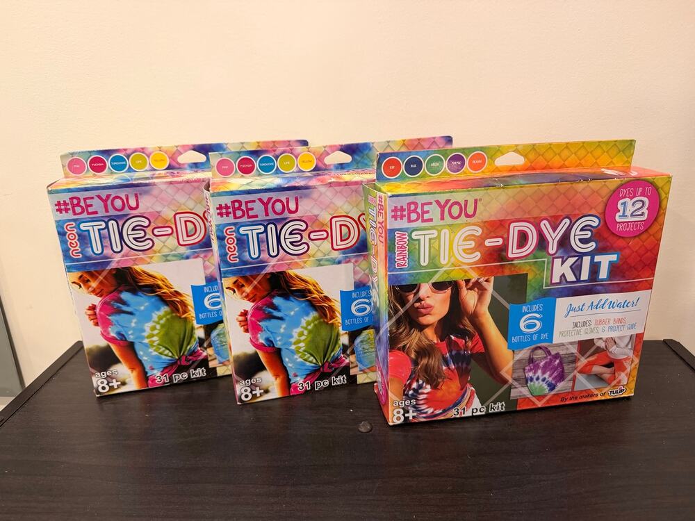 NEW Set of 3 #BeYou Tie Dye Kit NIB Dyes 12 Projects  Pink Fuchsia Turquoise